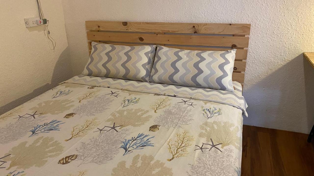 82G Backpacker Inn Манонг Екстериор снимка