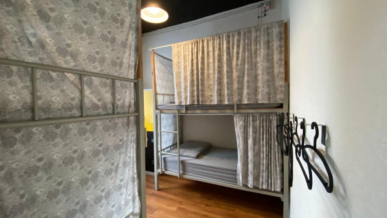82G Backpacker Inn Манонг Екстериор снимка