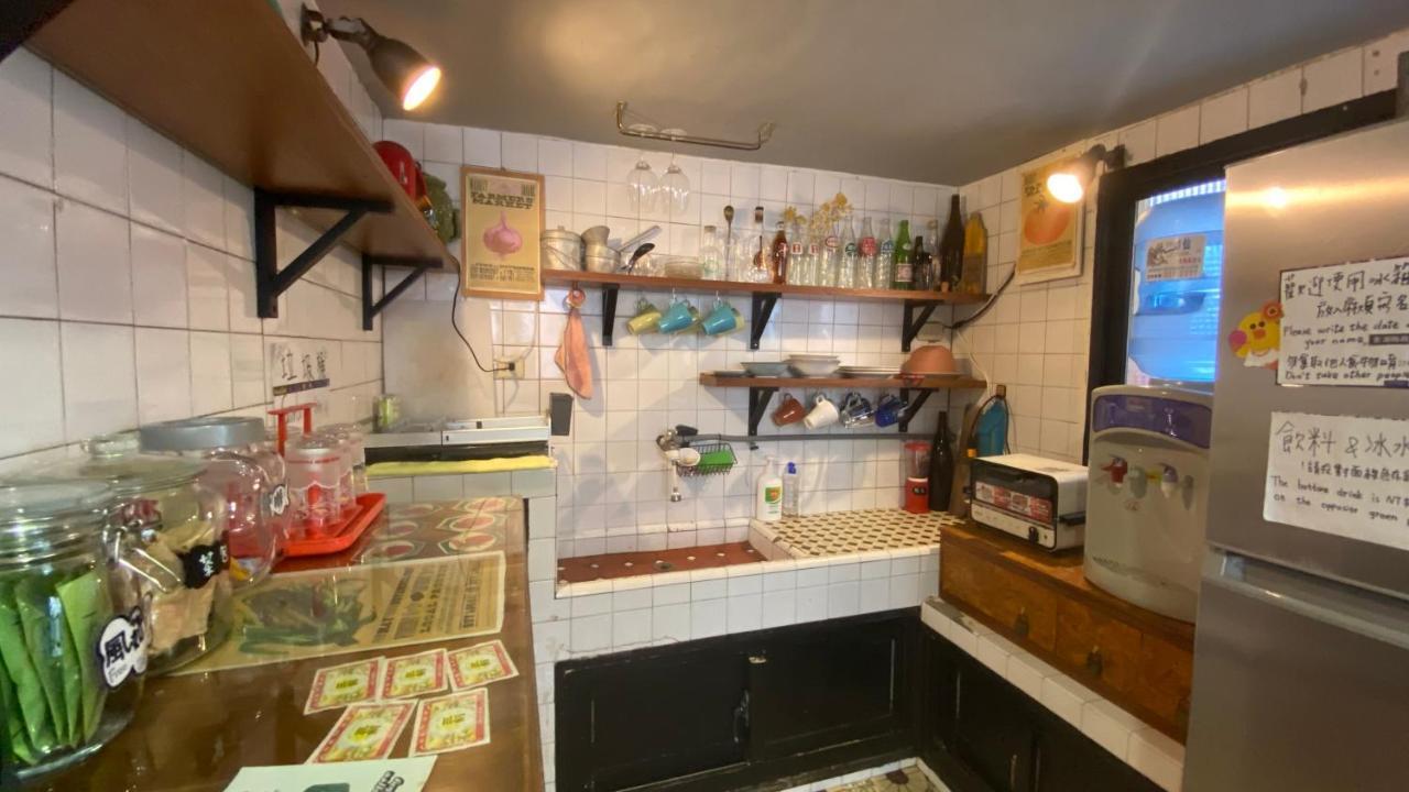 82G Backpacker Inn Манонг Екстериор снимка