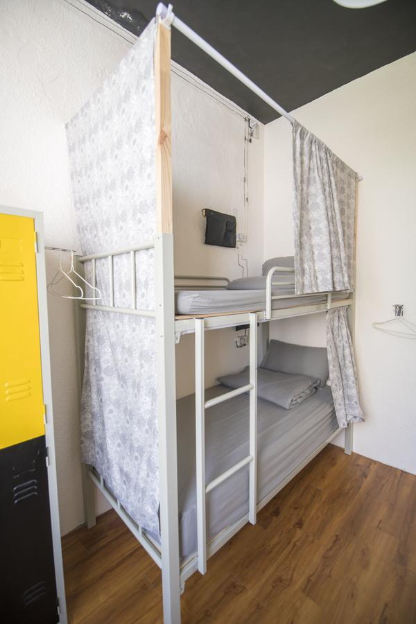 82G Backpacker Inn Манонг Екстериор снимка