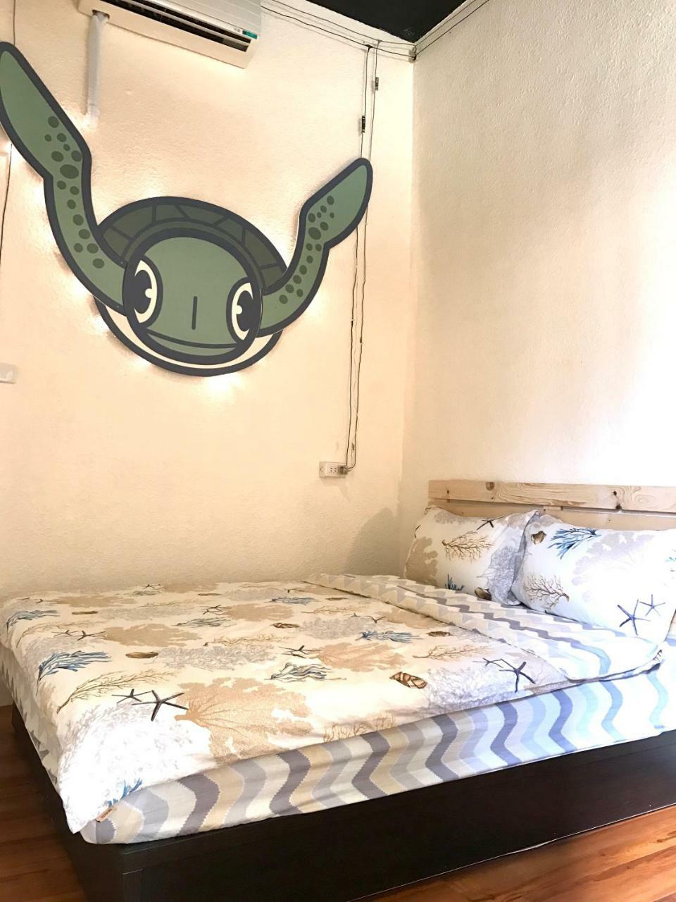 82G Backpacker Inn Манонг Екстериор снимка